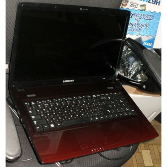 Ноутбук Samsung R780i (Intel Core i3 370M (2x2.4Ghz HT) /4096Mb DDR3 /320Gb /ATI Radeon HD5470 /17.3" TFT 1600x900) - Назрань